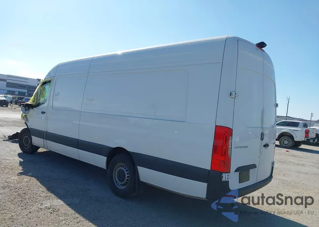 W1Y4KDHY0RT175675: 43011304