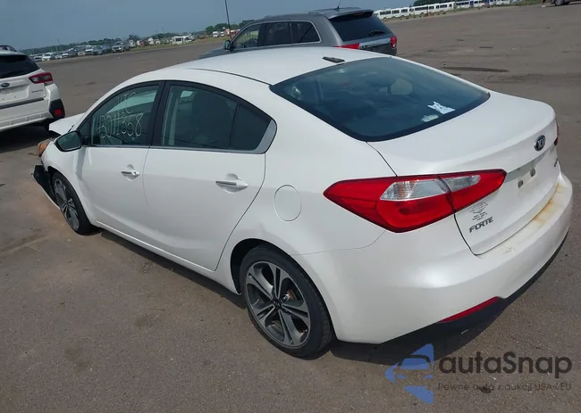 KNAFX4A81F5284085: 43011358