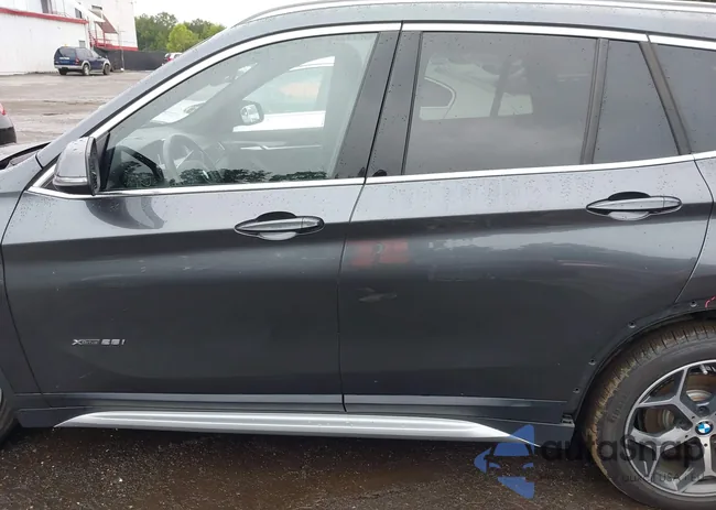 WBXHT3C3XH5F77351: 43011375