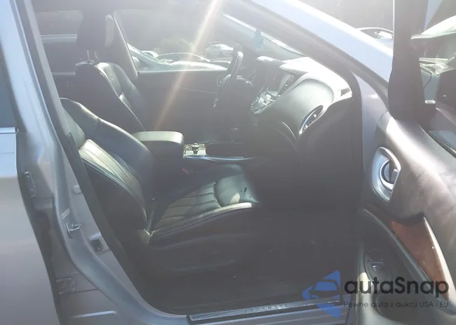 5N1AL0MM4DC304361: 43011558