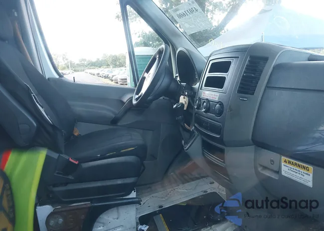 WD3PE8DD4GP248761: 43011600