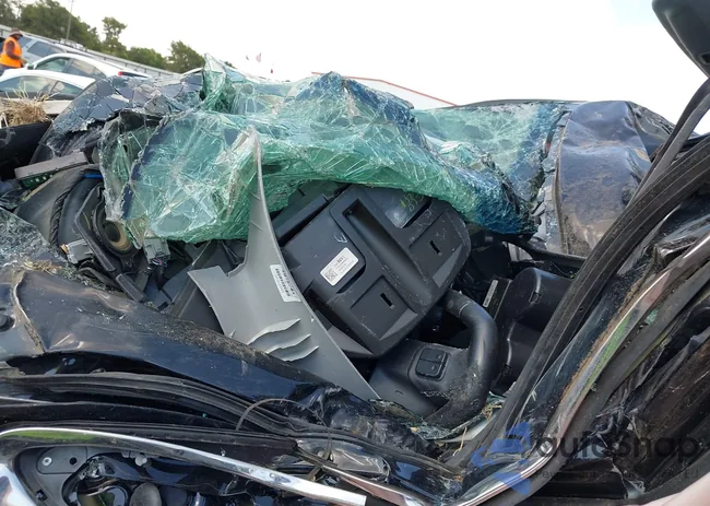 1GNSKBKC3JR397794: 43011789