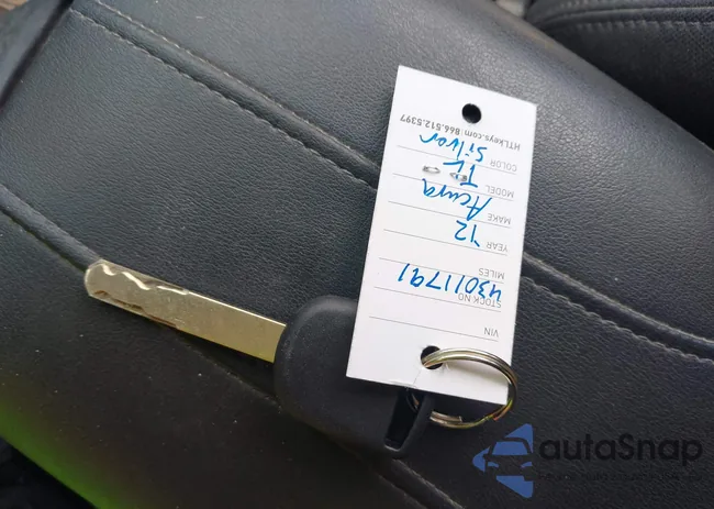 19UUA8F26CA032988: 43011791