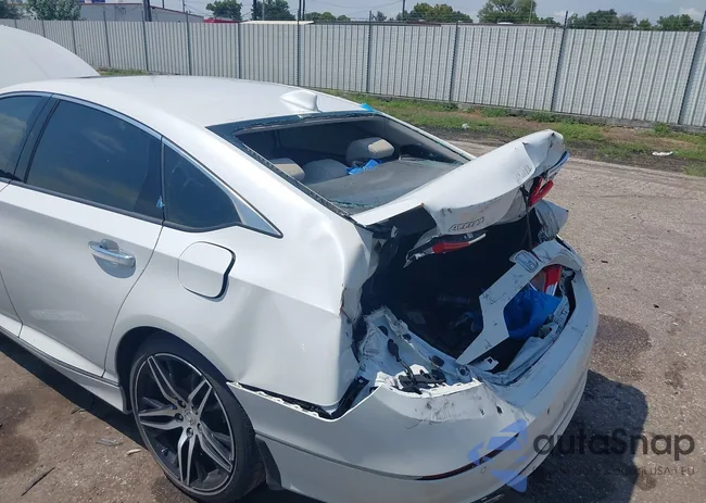 1HGCV2F97NA009801: 43011815