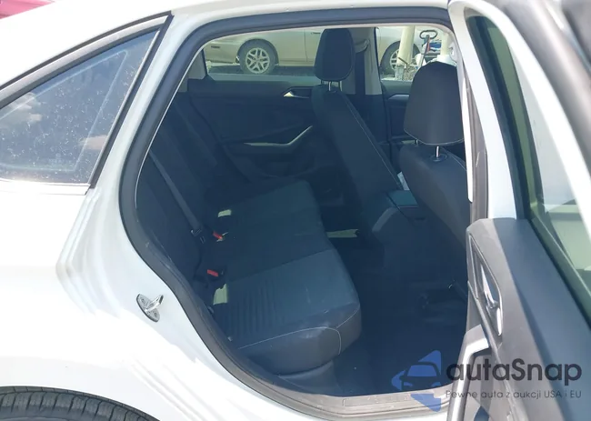 3VW5M7BU2RM094943: 43010908