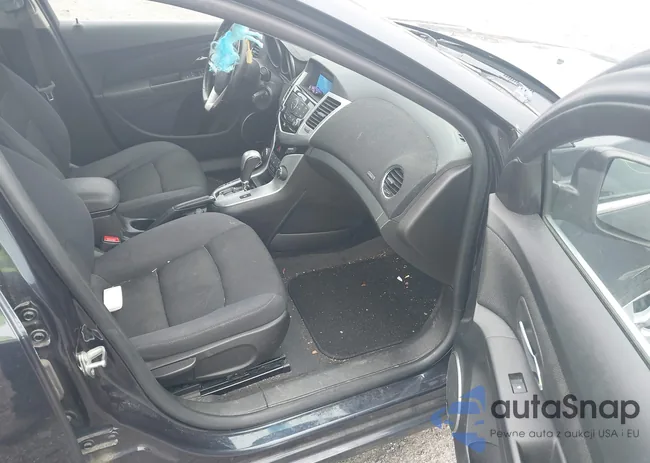 1G1PC5SB2E7467686: 43010951