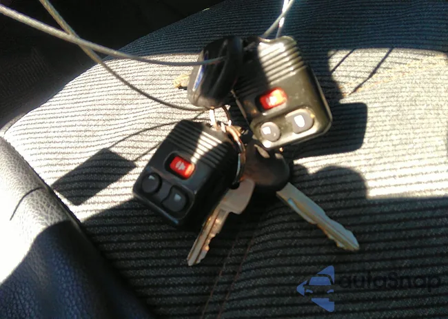 1FMZU77K54UA69949: 43011069