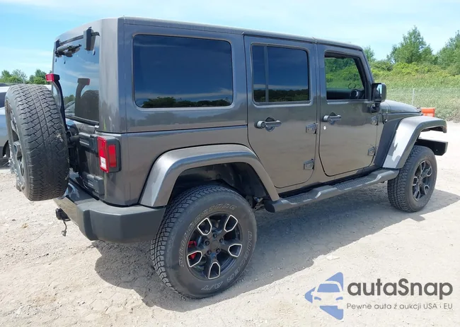 1C4BJWEG1JL821557: 43011200