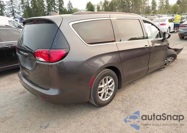 2C4RC1DG0MR552119: 43011247