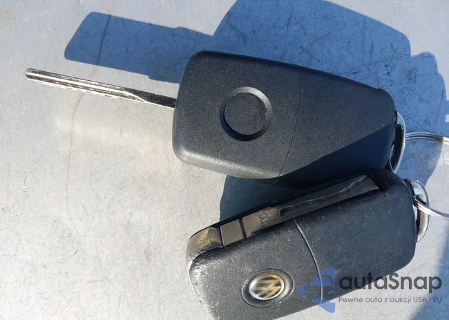 3VW1K7AJ3CM345617: 43012321