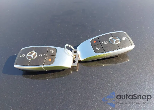 W1N0J8EB4MF888060: 43012353