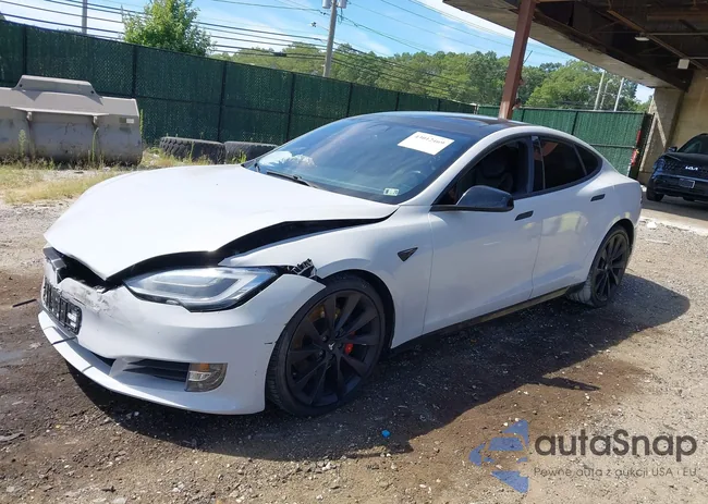 5YJSA1E40JF243060: 43012469