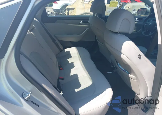 5NPE24AF7FH042235: 43012727