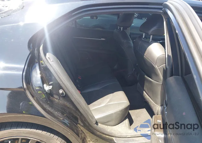 4T1K61AK9MU576726: 43012736