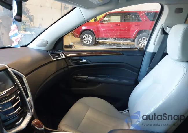 3GYFNEE36GS525721: 43012778