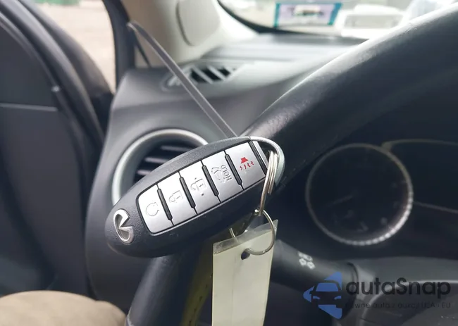 5N1DL0MM8HC548677: 43012784