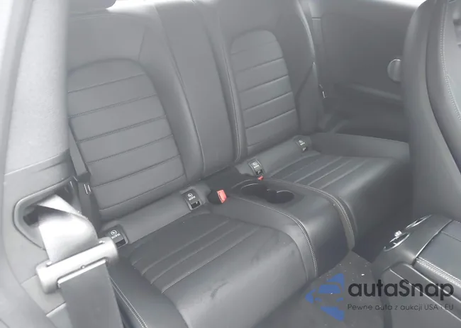 WDDWJ8EB8KF775054: 43012829