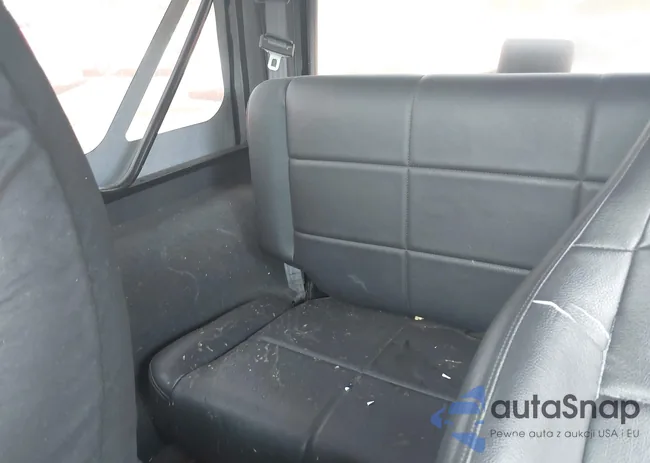 1J4FA29P41P303563: 43011946