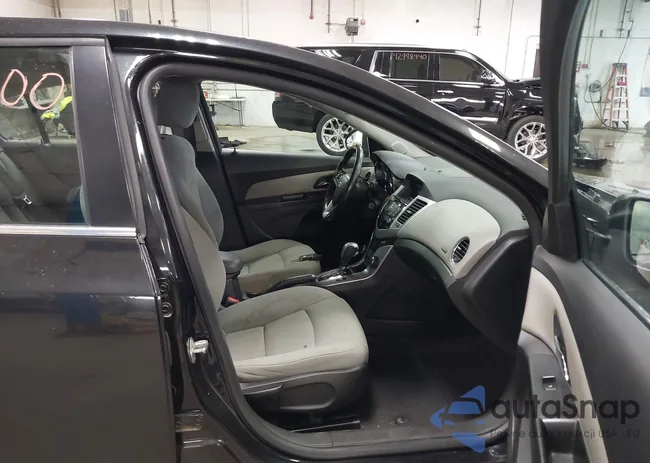 1G1PC5SB2D7316927: 43012100