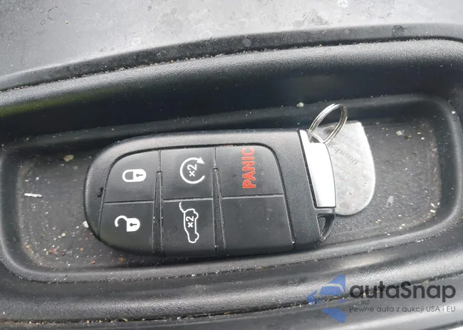 1C4RDJDG5JC205743: 43012154