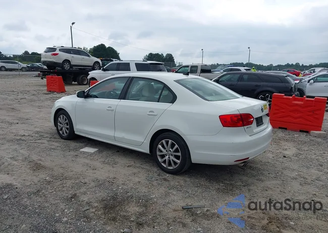 3VWDX7AJ2DM297656: 43012181