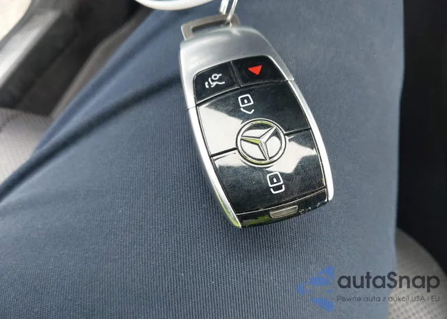 WDDUG6EB7JA350172: 43012217