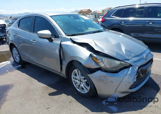 3MYDLBZV6GY139182: 43012241