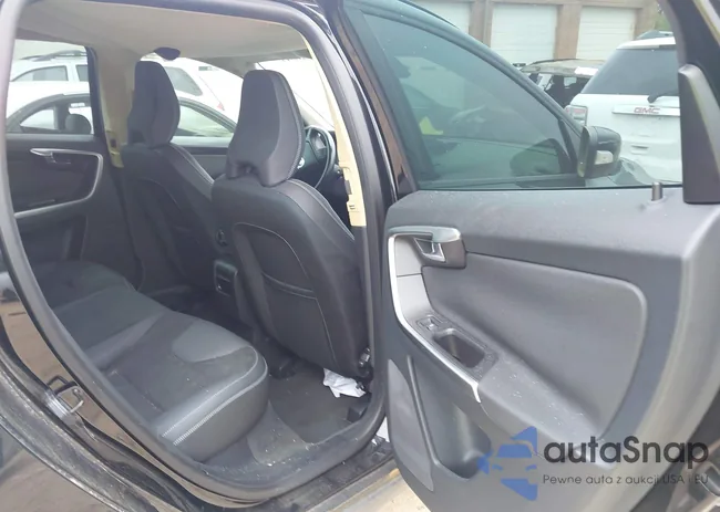 YV4952DL6B2175253: 43013311