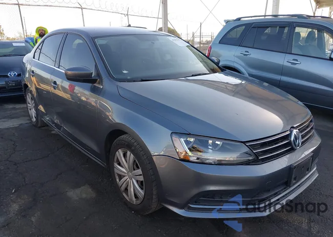 3VW2B7AJ3HM343782: 43013371