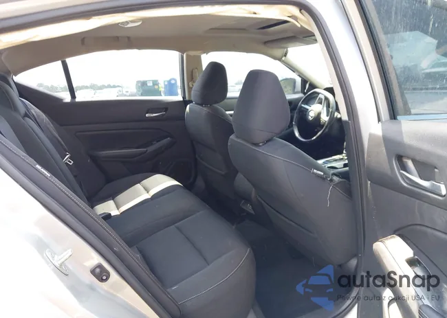 1N4BL4DV9MN411909: 43013828