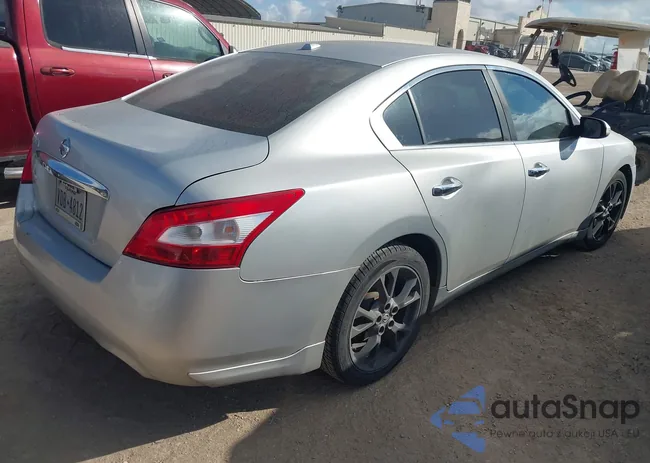 1N4AA5AP7AC818325: 43012982