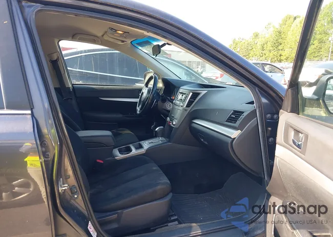 4S4BRBBCXD3244921: 43013277