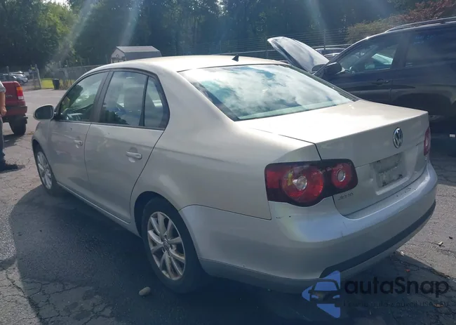 3VWRZ7AJ7AM158036: 43014489