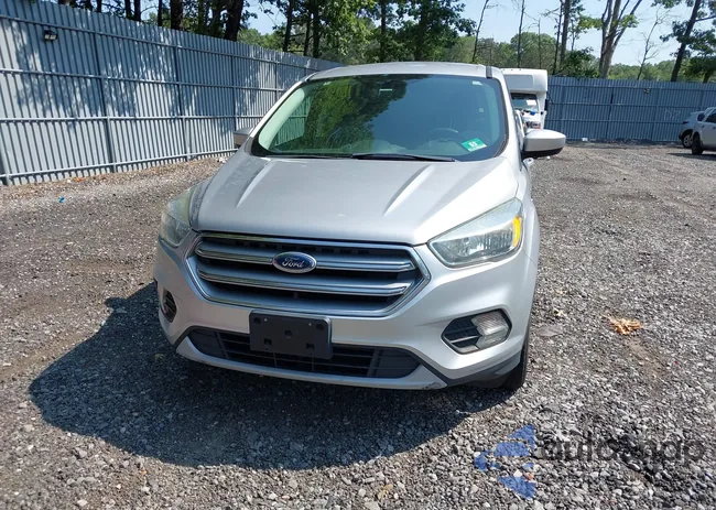 1FMCU0G93HUA52227: 43014548