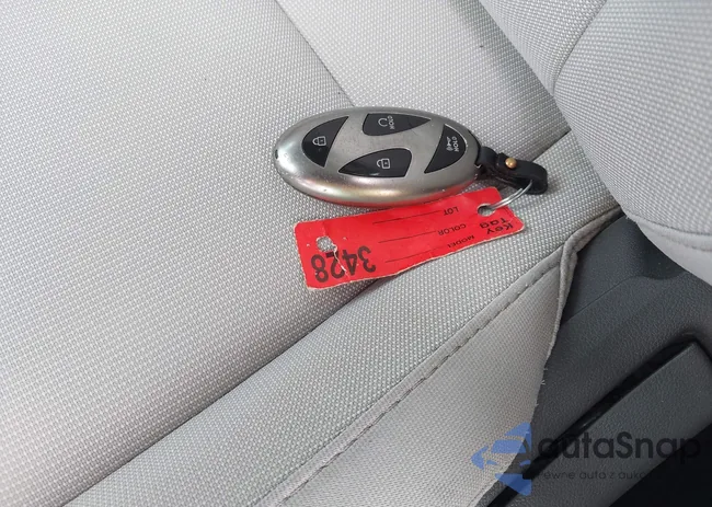 KM8HA3AB7RU160895: 43014636