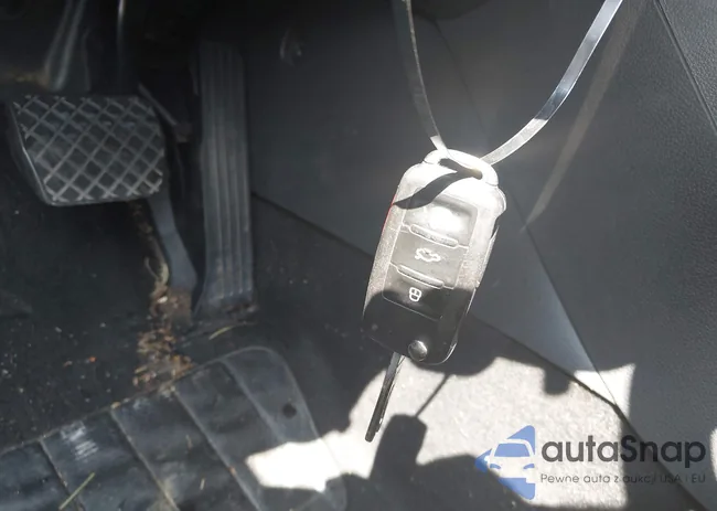 WVGBV7AX6CW545387: 43014667