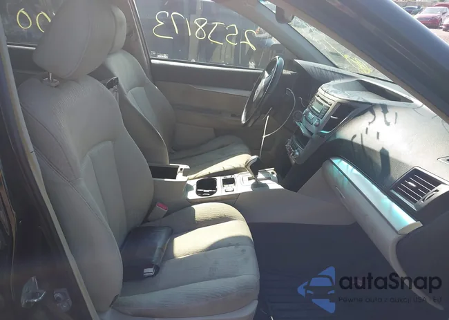 4S4BRBGC9C3229575: 43013944