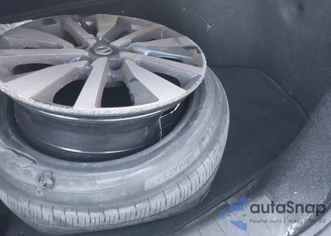 3N1AB8CV1LY283106: 43014047