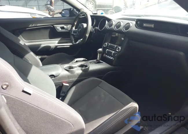 1FA6P8TH2K5190921: 43014089