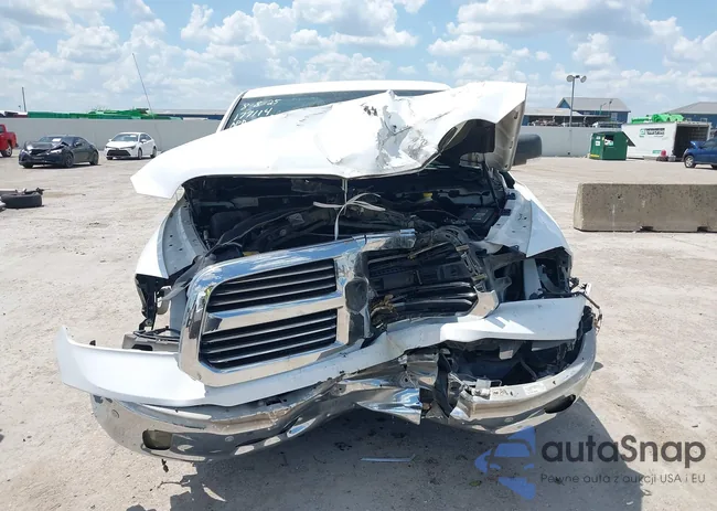 1C6RR6LT9FS634403: 43015323