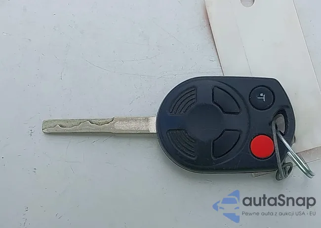 1FTYR3XM0FKA16246: 43015648