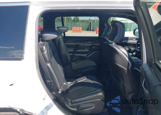 1C4RJKDG6M8122277: 43015655