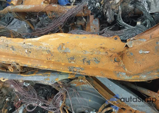 JF2SJAEC0JH517799: 43015677