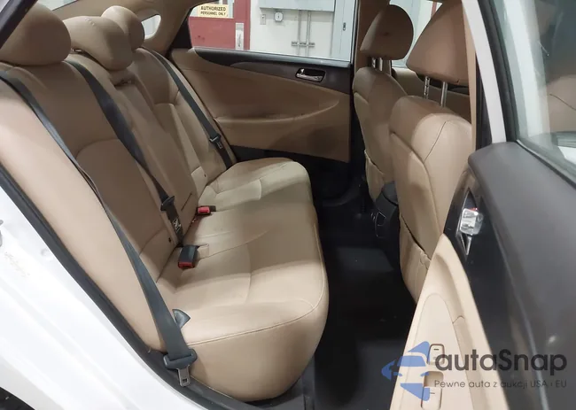 KMHEC4A46CA040485: 43015836