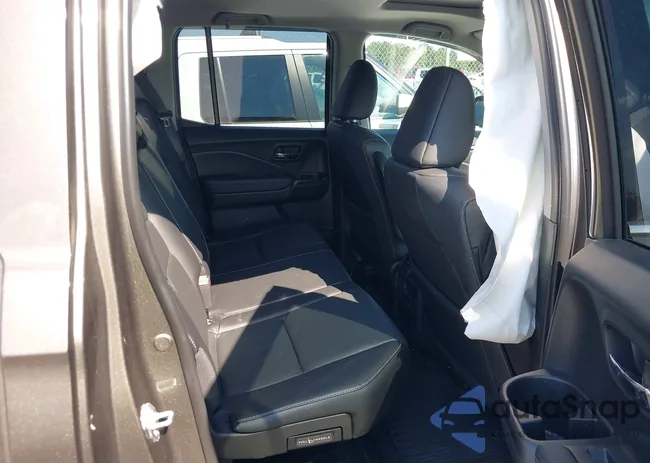 5FPYK3F7XMB018958: 43015871