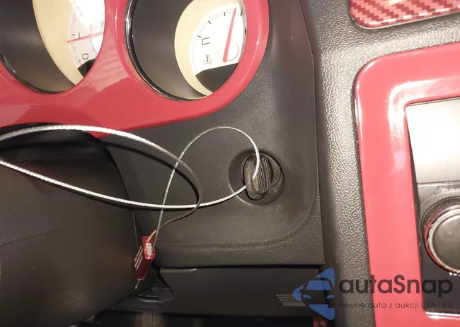 2C3CDYAG2DH582121: 43014940