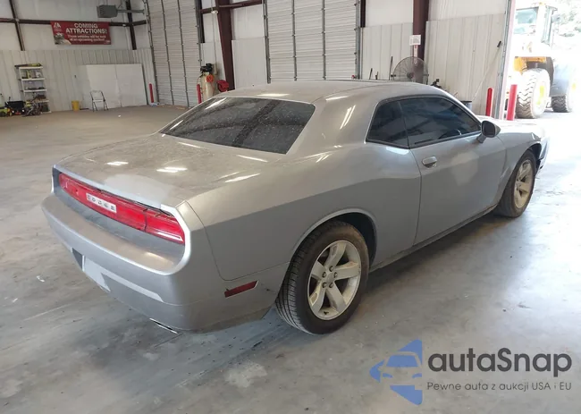 2C3CDYAG2DH582121: 43014940