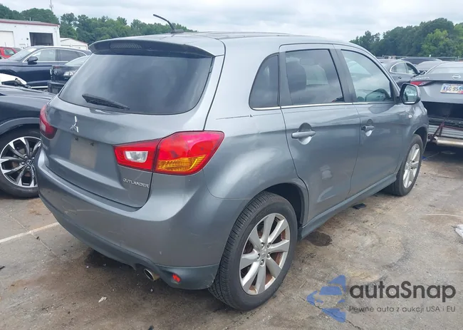 4A4AP4AU5DE001381: 43015025