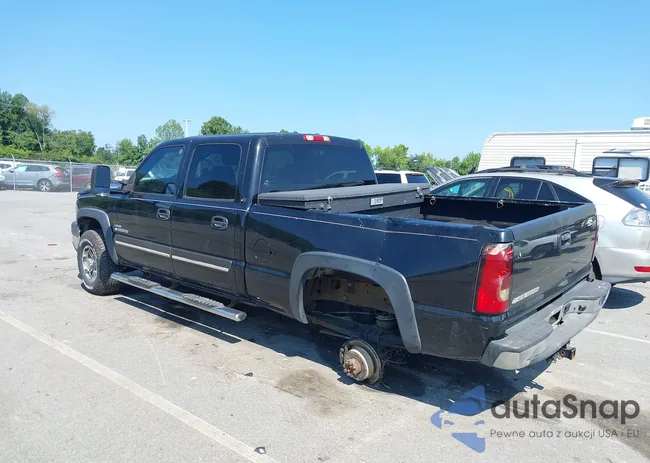 1GCHC23D77F103900: 43015038