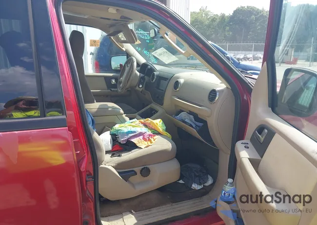 1FMRU15W84LB47469: 43015061